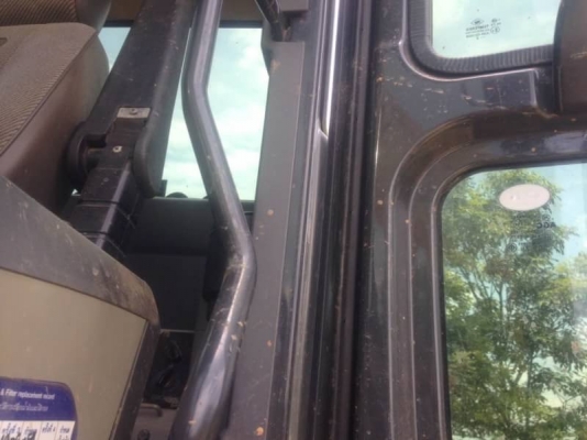 ขาย 2,090,000 บาท KOMATSU PC200-MO ทำงาน 8,000 ชม. เครื่องดี ปั้มแรง โช่หนา เอวแน่น ไฟฟ้าครบ เอกสารเล่มทะเบียน  รถอยู่ จร้อยเอ็ด โทร&amp;ไอดีไลน์ 0610710295