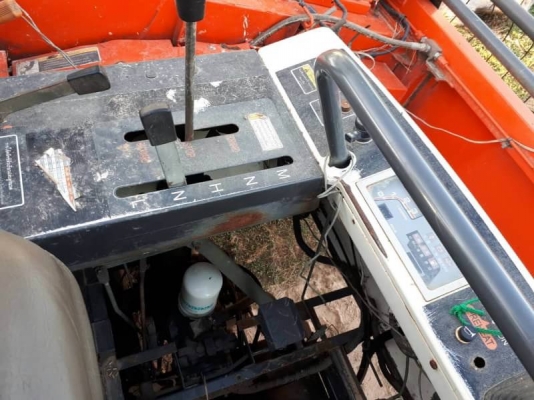 ขาย 245,000 บาท KUBOTA DC68G อุ้ม ทำงาน 1,400 ชม. เครื่องดี โช่หนา พร้อมใช้  รถอยู่ จ.สุรินทร์  โทร&amp;ไอดีไลน์ 0610710295