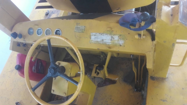 ขายด่วน รถทุบพื้น เยอรมัน เครือง คายเลอร์ 6สูบ เบนสิน.  ใช้งานได้ ปกติ รับประกัน การใช้งาน. ทำงานได้รวดเร้ว. ขาย 385000