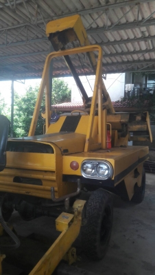 ขายด่วน รถทุบพื้น เยอรมัน เครือง คายเลอร์ 6สูบ เบนสิน.  ใช้งานได้ ปกติ รับประกัน การใช้งาน. ทำงานได้รวดเร้ว. ขาย 385000