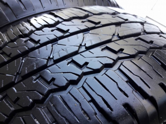 ยางรถยนต์ BRIDGESTONE รุ่นDUELER A/T. 265 65R17 สัปดาห์ที่26 ปี2016 ลงพื้นปลายปี2016 สภาพสวยมากๆ ดอก ยางรถยนต์ BRIDGESTONE รุ่นDUELER A/T. 265 65R17 สัปดาห์ที่26 ปี2016 ลงพื้นปลายปี2016 สภาพสวยมากๆ ดอก