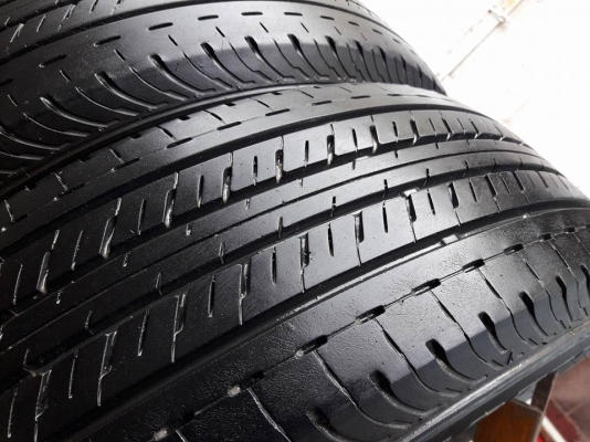 ยางรถยนต์มือสอง BRIDGESTONE รุ่น DURAVIS R611. 205 70R15 ปี2016 สภาพสวย ดอกเยอะ ใช้อีกยาวๆไม่แพง