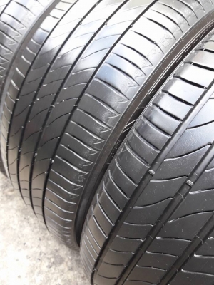 ยางมือสอง MICHELIN รุ่น PRIMACY.3ST 215 55R17 ปี2016 สภาพสวย ดอกยางเยอะคุ้มสุดๆใช้อีกยาวๆไม่แพง ยางมือสอง MICHELIN รุ่น PRIMACY.3ST 215 55R17 ปี2016 สภาพสวย ดอกยางเยอะคุ้มสุดๆใช้อีกยาวๆไม่แพง