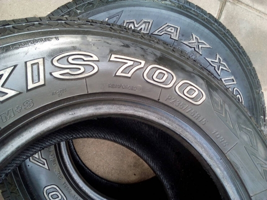 235/75R15 MAXXIS 700 BRAVO A/T ปี14 มี 2 เส้น โทร.081-427-3941 ตจว.ส่งได้ครับ