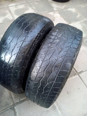 235/75R15 MAXXIS 700 BRAVO A/T ปี14 มี 2 เส้น โทร.081-427-3941 ตจว.ส่งได้ครับ