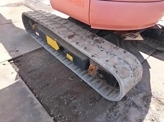 Hitachi HX99B-2 : รถกระเช้า บูมลิฟต์ สูง 9 เมตร นำเข้าจากญี่ปุ่น โทร. 080-6565422 (หนิง)