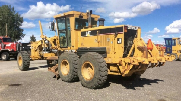 ขาย รถเกรด140H APM2000 ยอดนิยม จำหน่าย รถ เครื่องจักร นำเข้า100\% อปกรณ์ทุกชิด ราคาถูก eurotec. 0818176901