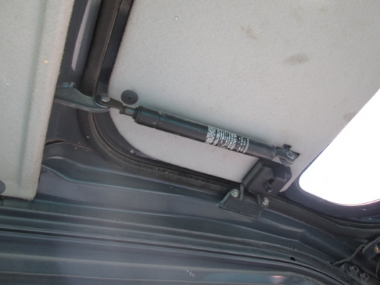 ขาย แมคโคร KOBELCO รุ่น SK200-8 ซีเรียล YN12-58231 ปี 2010 ชั่วโมงทำงาน 5762 ชั่วโมง สภาพสวย พร้อมใช้งาน