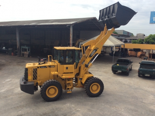 ขายรถตักล้อยาง รุ่น FL938G-II LONG ARM นำเข้าจากต่างประเทศแท้ 100\% สภาพสวยพร้อมใช้งาน