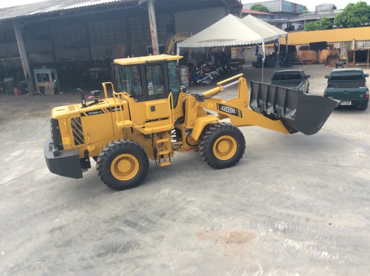 ขายรถตักล้อยาง รุ่น FL938G-II LONG ARM นำเข้าจากต่างประเทศแท้ 100\% สภาพสวยพร้อมใช้งาน