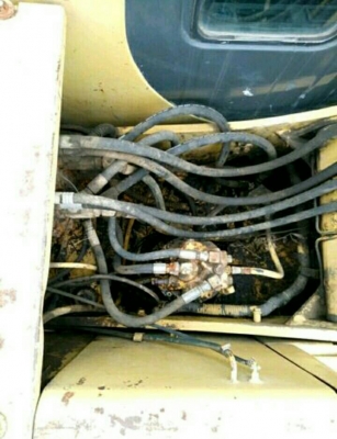 ขาย!! >>> Komatsu Pc120 รุ่น 6 อาร์มพิเศษ พร้อมใช้งาน <<< เบอร์ติดต่อ 098-7155789 086-4631102