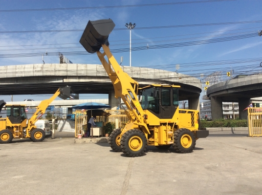 ด่วน!!ขายรถตักล้อยาง LOVOL รุ่น FL920F-II LONG ARM สภาพสวย เครื่องดี ปั๊มแรง ไม่เคยใช้งานในไทยมาก่อน