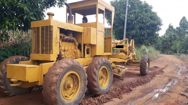 ขาย!! >>> รถเกรด กาเลี่ยน พร้อมใช้งาน 470,000 บาท <<< เบอร์ติดต่อ 098-7155789 086-4631102