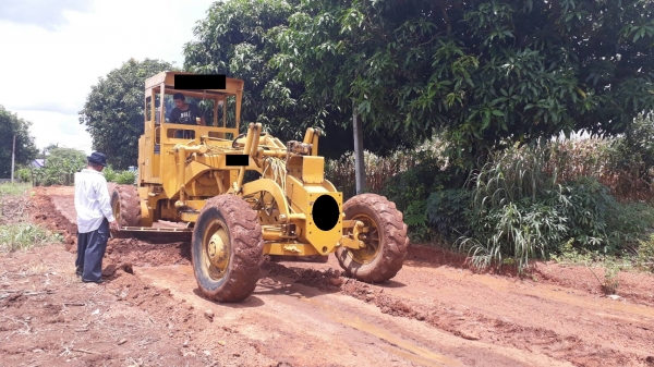 ขาย!! >>> รถเกรด กาเลี่ยน พร้อมใช้งาน 470,000 บาท <<< เบอร์ติดต่อ 098-7155789 086-4631102