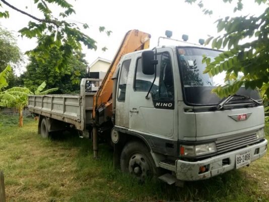 ขายรถหกล้อติดเครน 5 ตัน กระบะยาว 7.20