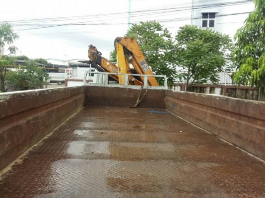 ขายรถหกล้อติดเครน 5 ตัน กระบะยาว 7.20 ขายรถหกล้อติดเครน 5 ตัน กระบะยาว 7.20