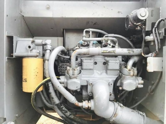 ขาย 985,000  HITACHI ZX200-1 ทำงาน 22,xxx ชม. เครื่องดี ปั้มแรง โช่หนา เอวแน่น ไฟฟ้าครบ เอกสารเล่มทะเบียน รถอยู่ จ.ปทุมธานี 090-772-3710 090-772-3708