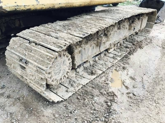 ขาย 985,000  HITACHI ZX200-1 ทำงาน 22,xxx ชม. เครื่องดี ปั้มแรง โช่หนา เอวแน่น ไฟฟ้าครบ เอกสารเล่มทะเบียน รถอยู่ จ.ปทุมธานี 090-772-3710 090-772-3708