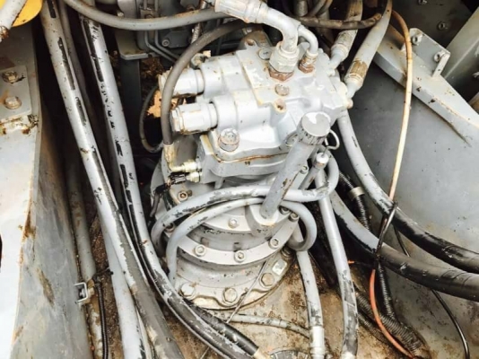 ขาย 985,000  HITACHI ZX200-1 ทำงาน 22,xxx ชม. เครื่องดี ปั้มแรง โช่หนา เอวแน่น ไฟฟ้าครบ เอกสารเล่มทะเบียน รถอยู่ จ.ปทุมธานี 090-772-3710 090-772-3708