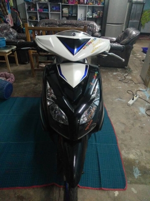 มีโอ 115 Z สีดำน้ำเงินขาว ปี 2554 รถสภาพดี พร้อมใช้งาน มีโอ 115 Z สีดำน้ำเงินขาว ปี 2554 รถสภาพดี พร้อมใช้งาน