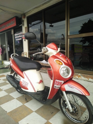 เจเลโต้ สีแดง ปี 2553 สภาพดี เครื่องแน่น พร้อมใช้