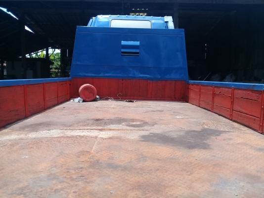 รถหกล้อบรรทุก ISUZU NPR 110 เกียร์สั้น ยกหัวได้ พวงมาลัยเพาเวอร์