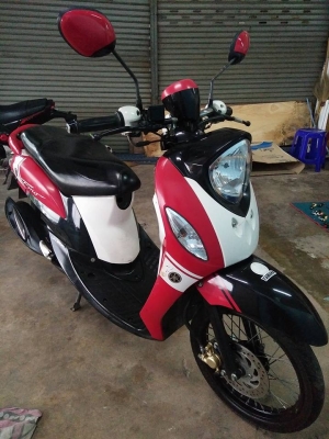 รุ่นหัวฉีด Fino FI สีแดงขาวดำ ปี 2556 ลาย Sport สวยสดสปอร์ตฝุดๆ