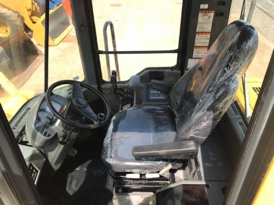 ขายรถตักล้อยาง KOMATSU WA350-3E รถนอกนำเข้าเองจากญี่ปุ่น สภาพสวยพร้อมใช้งาน มีVDOการทำงานครับ ขายรถตักล้อยาง KOMATSU WA350-3E รถนอกนำเข้าเองจากญี่ปุ่น สภาพสวยพร้อมใช้งาน มีVDOการทำงานครับ