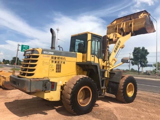 ขายรถตักล้อยาง KOMATSU WA350-3E รถนอกนำเข้าเองจากญี่ปุ่น สภาพสวยพร้อมใช้งาน มีVDOการทำงานครับ ขายรถตักล้อยาง KOMATSU WA350-3E รถนอกนำเข้าเองจากญี่ปุ่น สภาพสวยพร้อมใช้งาน มีVDOการทำงานครับ