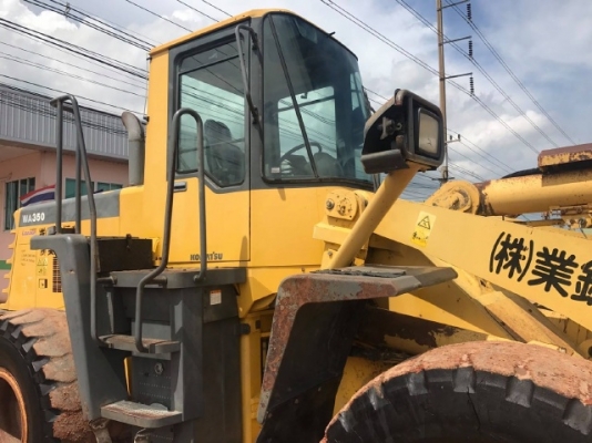 ขายรถตักล้อยาง KOMATSU WA350-3E รถนอกนำเข้าเองจากญี่ปุ่น สภาพสวยพร้อมใช้งาน มีVDOการทำงานครับ ขายรถตักล้อยาง KOMATSU WA350-3E รถนอกนำเข้าเองจากญี่ปุ่น สภาพสวยพร้อมใช้งาน มีVDOการทำงานครับ