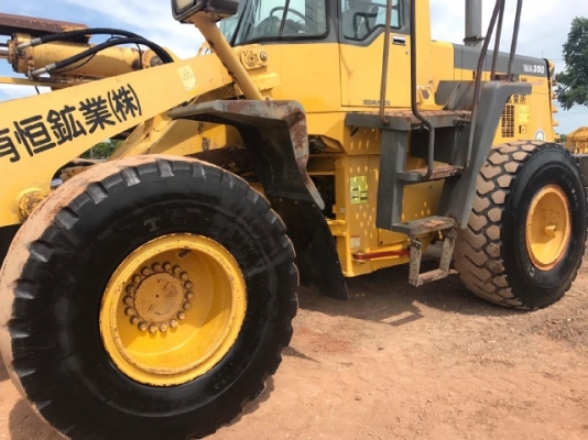 ขายรถตักล้อยาง KOMATSU WA350-3E รถนอกนำเข้าเองจากญี่ปุ่น สภาพสวยพร้อมใช้งาน มีVDOการทำงานครับ ขายรถตักล้อยาง KOMATSU WA350-3E รถนอกนำเข้าเองจากญี่ปุ่น สภาพสวยพร้อมใช้งาน มีVDOการทำงานครับ