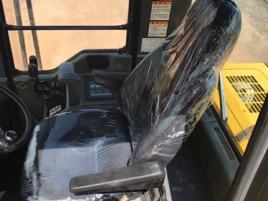 ขายรถตักล้อยาง KOMATSU WA350-3E รถนอกนำเข้าเองจากญี่ปุ่น สภาพสวยพร้อมใช้งาน มีVDOการทำงานครับ ขายรถตักล้อยาง KOMATSU WA350-3E รถนอกนำเข้าเองจากญี่ปุ่น สภาพสวยพร้อมใช้งาน มีVDOการทำงานครับ