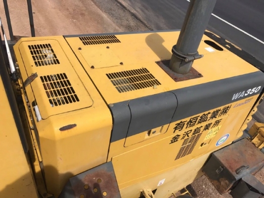 ขายรถตักล้อยาง KOMATSU WA350-3E รถนอกนำเข้าเองจากญี่ปุ่น สภาพสวยพร้อมใช้งาน มีVDOการทำงานครับ ขายรถตักล้อยาง KOMATSU WA350-3E รถนอกนำเข้าเองจากญี่ปุ่น สภาพสวยพร้อมใช้งาน มีVDOการทำงานครับ