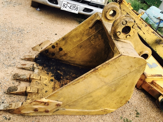 ขายบุ้งกี้ CAT320แท้ ถอดจากรถ สวยๆ ขายบุ้งกี้ CAT320แท้ ถอดจากรถ สวยๆ