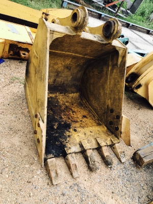 ขายบุ้งกี้ CAT320แท้ ถอดจากรถ สวยๆ ขายบุ้งกี้ CAT320แท้ ถอดจากรถ สวยๆ