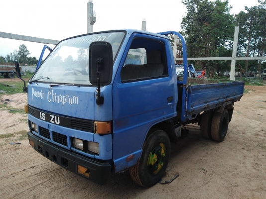 ขายรถหกล้อเล็กนอกครับไม่มีทะเบียน