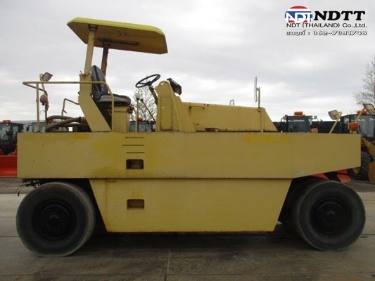 ขาย 9ล้อยาง SAKAI TS200 นำเข้าJapan 1,800ชม. สอบถามได้เลยครับ 092-929-9942 ธีรเทพ