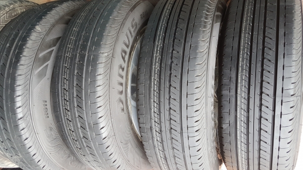 แม็ก พร้อม ยาง 215/70 ขอบ 16