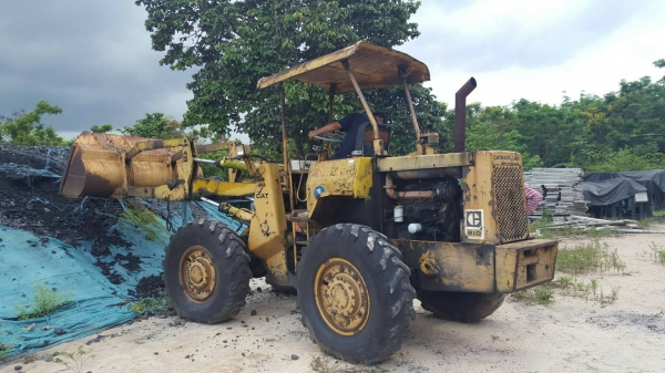 รถตักล้อยาง CAT 910 เอวอ่อน รถพร้อมใช้งาน รถทำงานอยู่