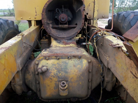 ขาย รถเกรด CAT 12F ไม่มีเครื่อง เอกสารใบซื้อขาย ขายตามสภาพนี้ ราคาต่อรองได้