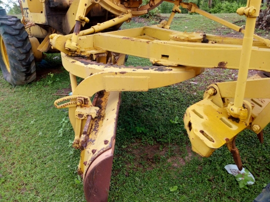 ขาย รถเกรด CAT 12F ไม่มีเครื่อง เอกสารใบซื้อขาย ขายตามสภาพนี้ ราคาต่อรองได้