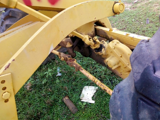 ขาย รถเกรด CAT 12F ไม่มีเครื่อง เอกสารใบซื้อขาย ขายตามสภาพนี้ ราคาต่อรองได้