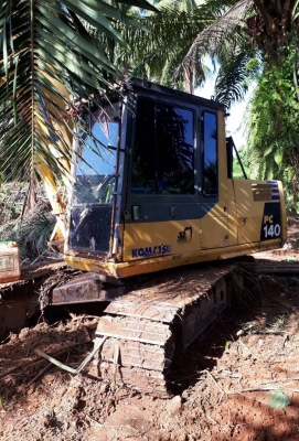 ขายรถแบคโฮ KOMATSU PC120-5 คอนโทนสั้น แอร์เย็น สวยๆสนใจโทร 081-970-1072 ขายรถแบคโฮ KOMATSU PC120-5 คอนโทนสั้น แอร์เย็น สวยๆสนใจโทร 081-970-1072
