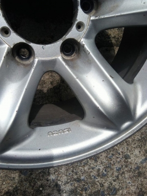 ล้อเล็ยเหยี่ยวของแท้อีซูซุ ล้อเล็ยเหยี่ยวของแท้อีซูซุ