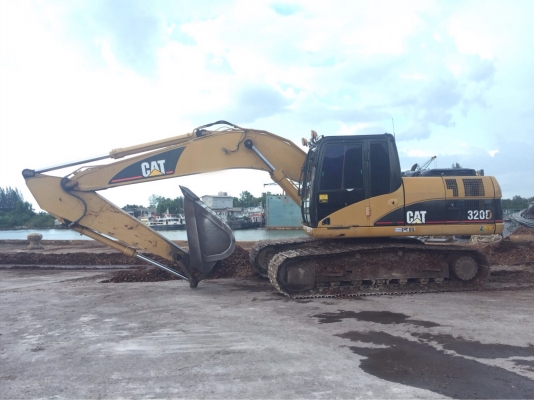 ขายรถแบคโฮ CATERPILLAR 320D ตัวแรก แอร์ไฟฟ้า เล่มทะเบียนพร้อม สนใจโทร 081-970-1072
