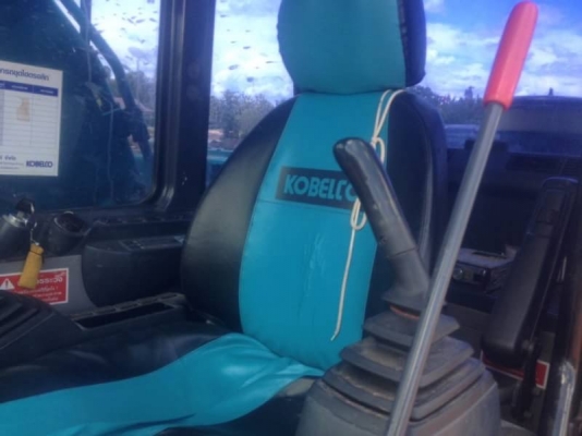 ขายด่วน 1,895,000 บาท KOBELCO SK200 MARK 8 SUPER X ทำงาน 11,xxx ชม เครื่องดี ปั้มดี โช่หนา เอวแน่น ไฟฟ้าครบ เอกสารเล่มทะเบียน  รถอยู่ จ.ร้อยเอ็ด โทร 0610710295