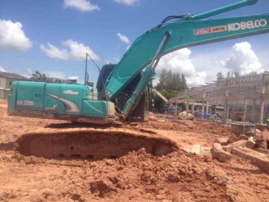ขายด่วน 1,895,000 บาท KOBELCO SK200 MARK 8 SUPER X ทำงาน 11,xxx ชม เครื่องดี ปั้มดี โช่หนา เอวแน่น ไฟฟ้าครบ เอกสารเล่มทะเบียน  รถอยู่ จ.ร้อยเอ็ด โทร 0610710295