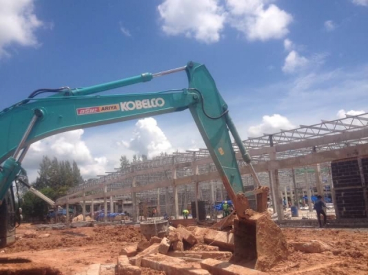 ขายด่วน 1,895,000 บาท KOBELCO SK200 MARK 8 SUPER X ทำงาน 11,xxx ชม เครื่องดี ปั้มดี โช่หนา เอวแน่น ไฟฟ้าครบ เอกสารเล่มทะเบียน  รถอยู่ จ.ร้อยเอ็ด โทร 0610710295