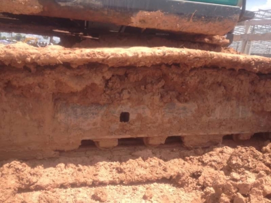 ขายด่วน 1,895,000 บาท KOBELCO SK200 MARK 8 SUPER X ทำงาน 11,xxx ชม เครื่องดี ปั้มดี โช่หนา เอวแน่น ไฟฟ้าครบ เอกสารเล่มทะเบียน  รถอยู่ จ.ร้อยเอ็ด โทร 0610710295