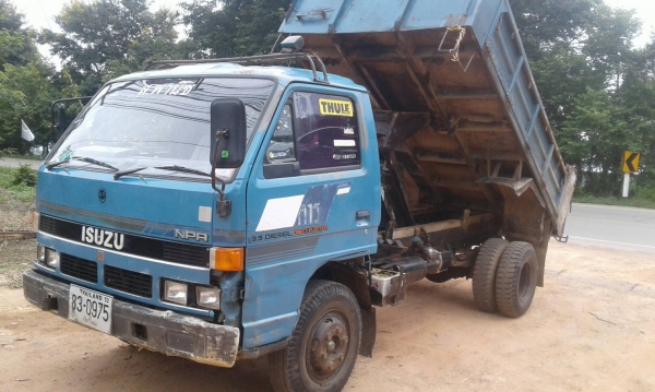 ขายNPR59LU5 115 ปี38 เพาเวอร์ ท้ายF พร้อมใช้ครับ